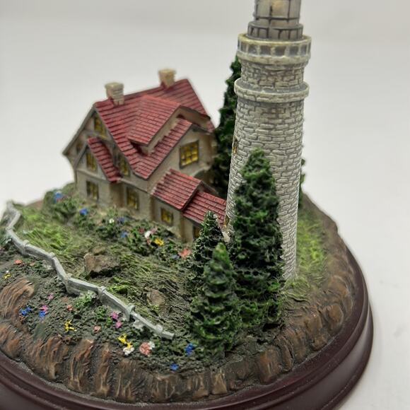 Thomas Kinkade Clearing Storms Vintage Lighted Figurine - Picture 10 of 12